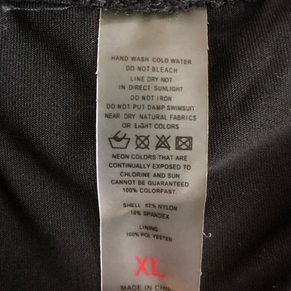 Women’s Swim Suit Bottoms Size XL High Rise Full Coverage in Black EUC - Picture 3 of 8